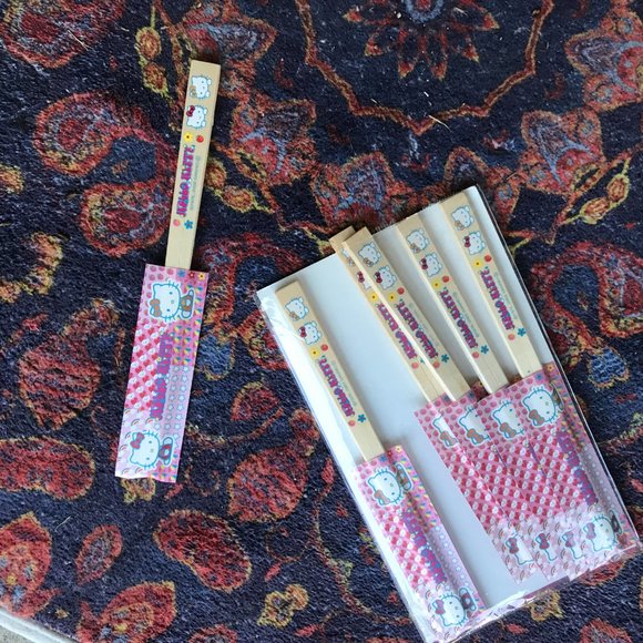 Bundle Sale! Hello Kitty Chopsticks 6-pack NWOT - Picture 2 of 3